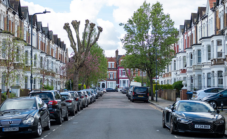 Kilburn High Road