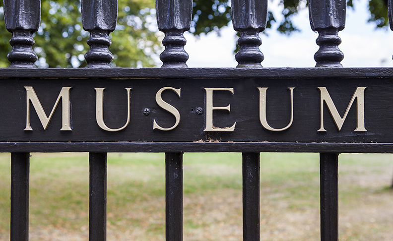 Headstone Manor & Museum