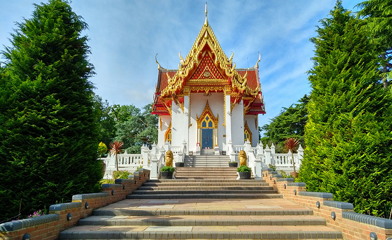 Wat Buddhapadipa Temple