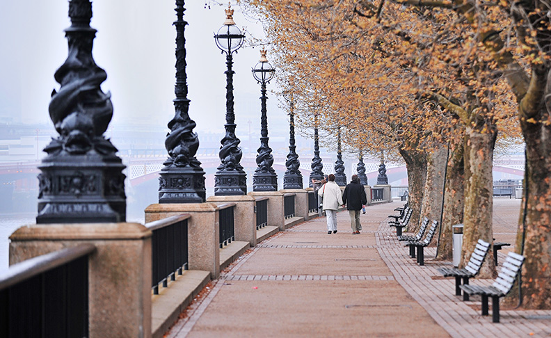 Barnes Riverside Walk	
