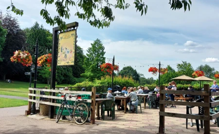 Golders Hill Park	