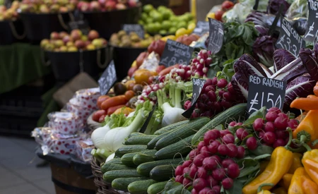 Barnes Farmers Market